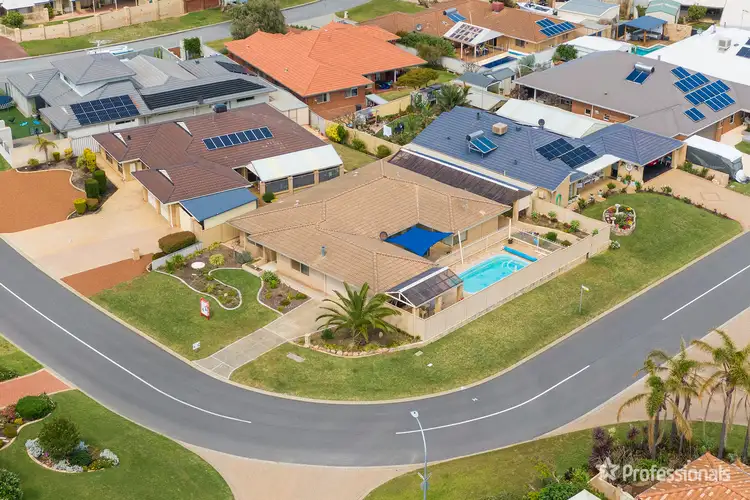 25 Hamilton Way, Silver Sands WA 6210