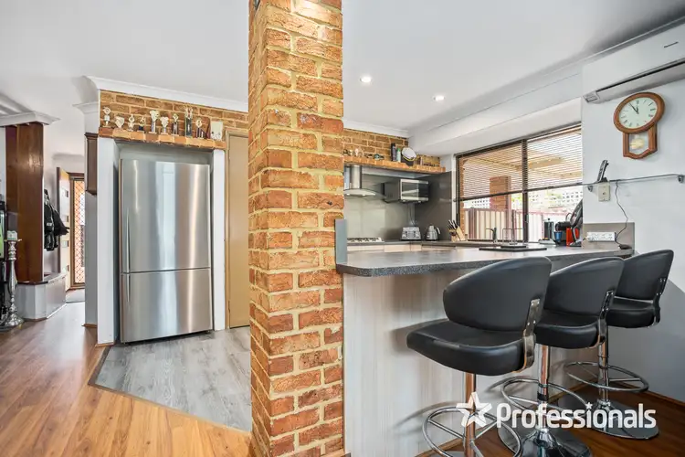 Seventh view of Homely house listing, 5 Magpie Place, Brookdale WA 6112