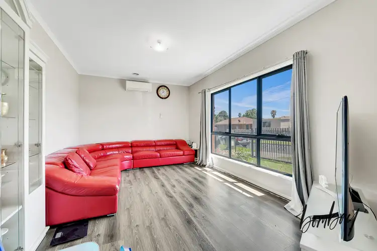 Second view of Homely house listing, 2/4 Appin Court, Meadow Heights VIC 3048