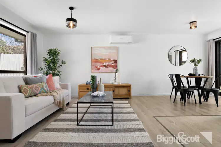 2/129 Mcfees Road, Dandenong North VIC 3175