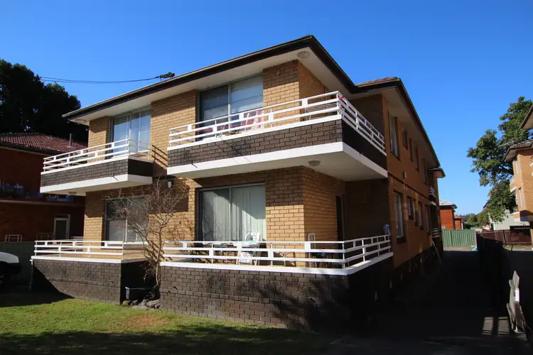 Main view of Homely unit listing, 2/28 Park Street, Campsie NSW 2194