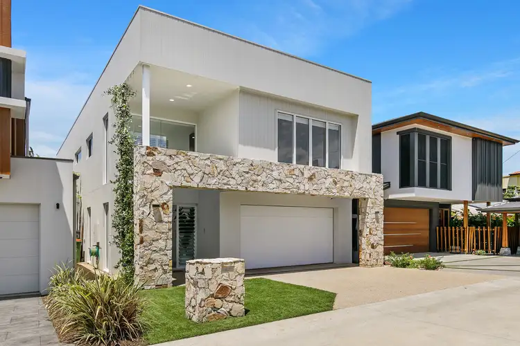 2A Charlotte Court, Ormiston QLD 4160