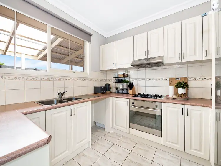 Sixth view of Homely unit listing, 4/16 Sarno Court, Cranbourne VIC 3977
