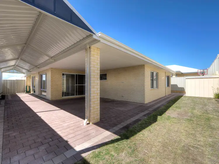 19 Explorer Street, Yanchep WA 6035