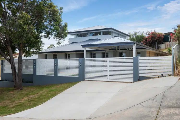 17 Tunnel Road, Swan View WA 6056
