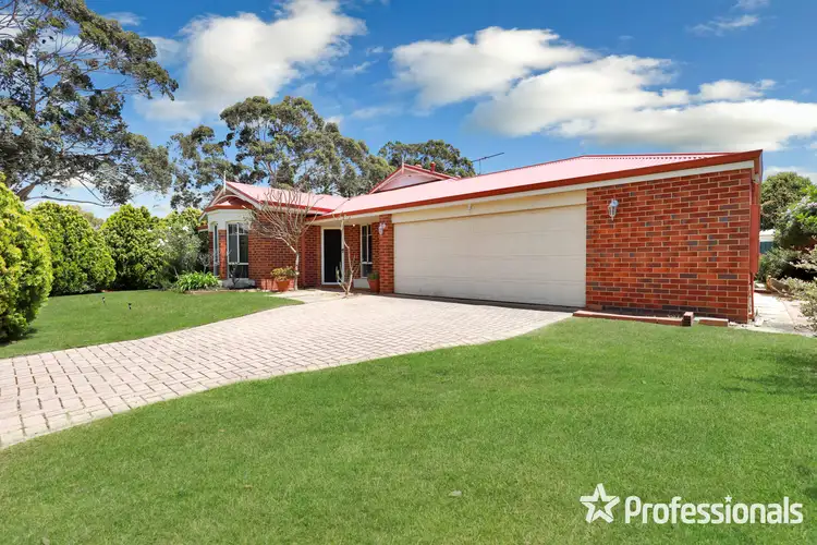 2 Cardiff Loop, Huntingdale WA 6110