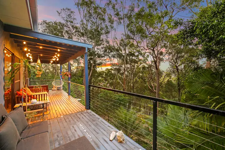 10 Bembooka Road, Green Point NSW 2251