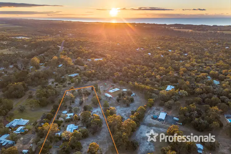 18 Marri Place, Gelorup WA 6230