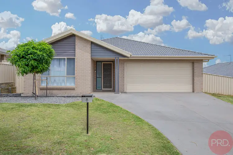 Main view of Homely house listing, 8 Sapphire Drive, Rutherford NSW 2320
