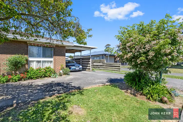 Main view of Homely unit listing, 1/40 Anzac Road, Trafalgar VIC 3824