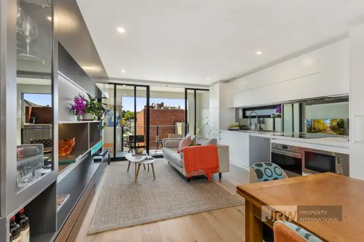 10/24 Cotham Road, Kew VIC 3101