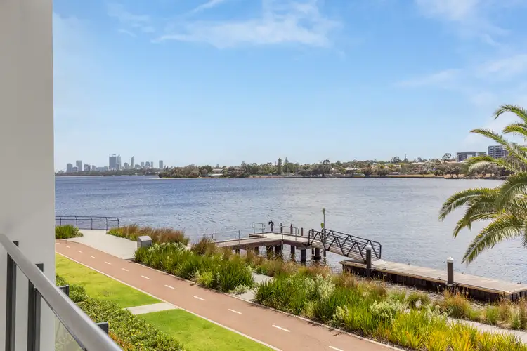 Fifth view of Homely house listing, E204/70-72 Canning Beach Road, Applecross WA 6153