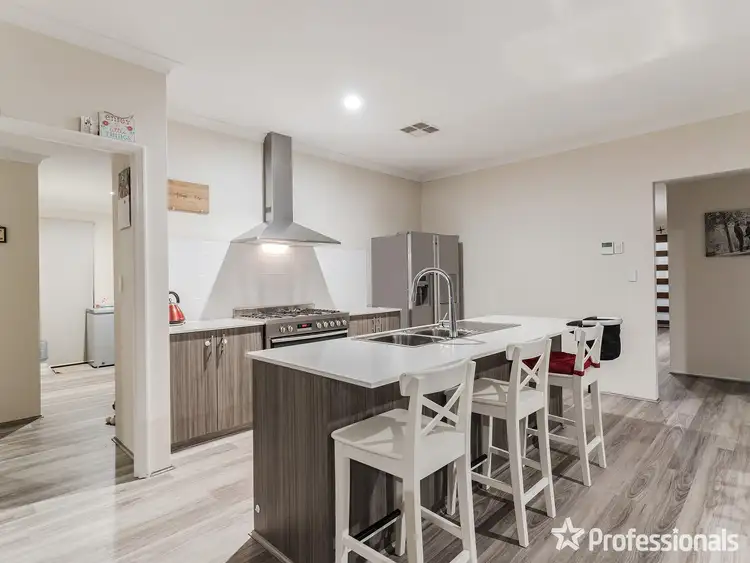 Second view of Homely house listing, 9 Primrose Way, Baldivis WA 6171