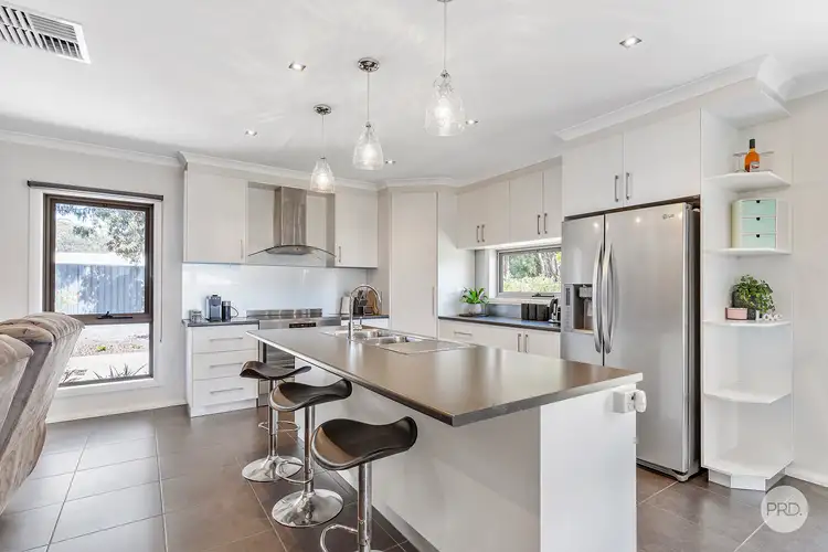 Fourth view of Homely house listing, 2 Lakeview Court, Huntly VIC 3551