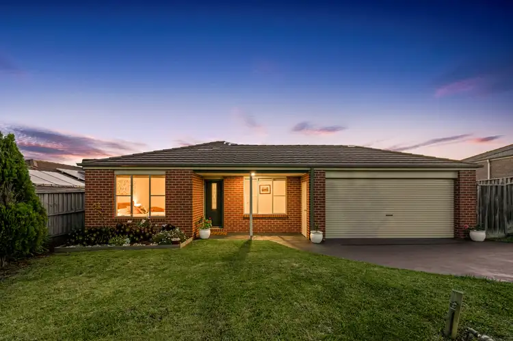 22 Canadian Maple Place, Lyndhurst VIC 3975