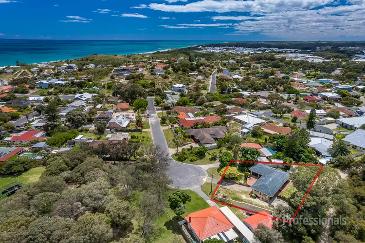 14 Dreyer Court, Yanchep WA 6035