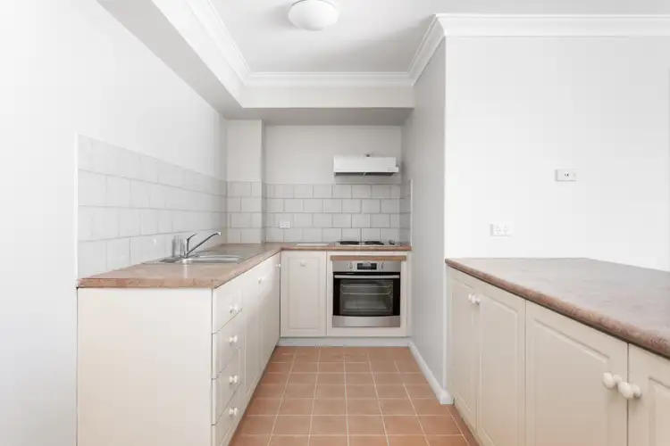 Third view of Homely house listing, 10/5 Primula Close, Murdoch WA 6150