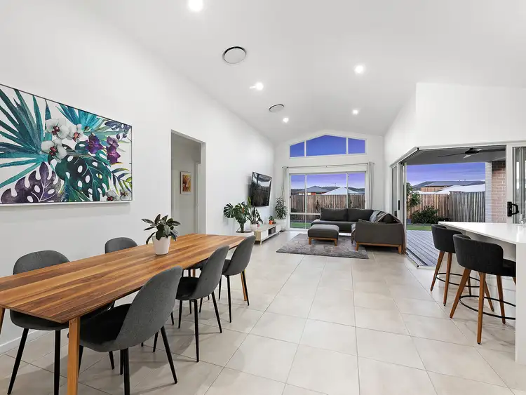 19 Dinden Road, South Ripley QLD 4306