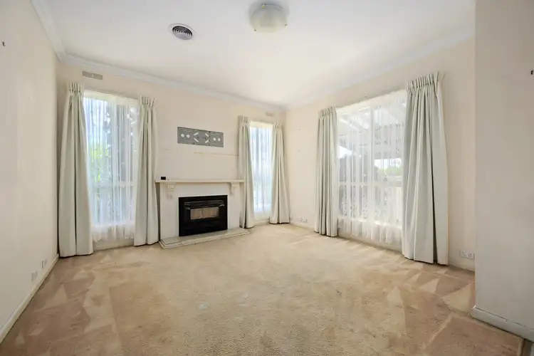 Second view of Homely house listing, 4 Beardmore Street, Wodonga VIC 3690