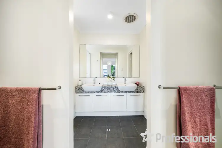 Seventh view of Homely house listing, 5 Kennick Street, Aveley WA 6069
