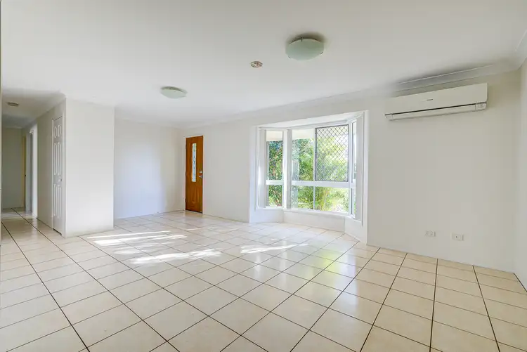 Third view of Homely house listing, 10 Debanie Court, Marsden QLD 4132