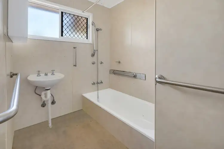 Seventh view of Homely house listing, 86 Murray Street, Manoora QLD 4870