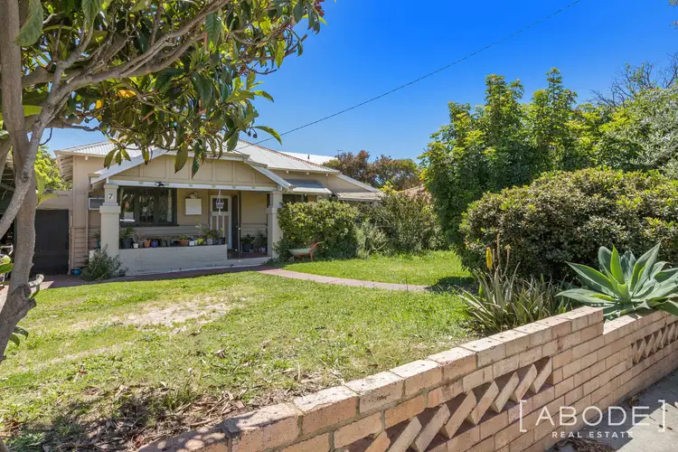 7 Wesley Street, South Fremantle WA 6162