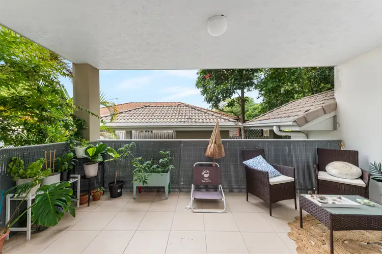 3/99 Muir Street, Labrador QLD 4215