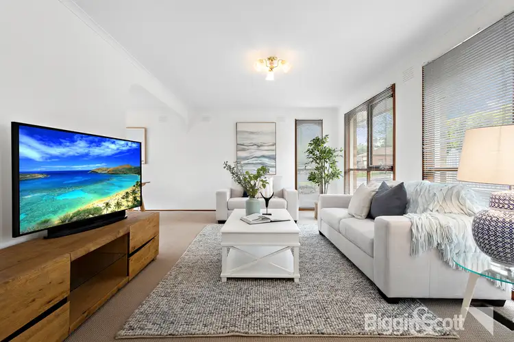 6 Wanaka Close, Rowville VIC 3178