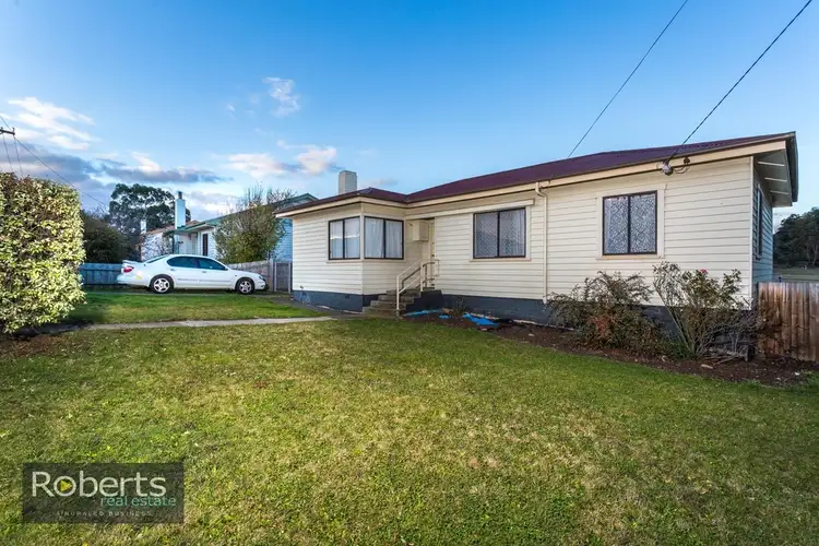 28 Treherne St, Mayfield TAS 7248