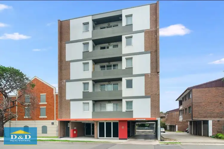 6 / 8 Una Street, Harris Park NSW 2150