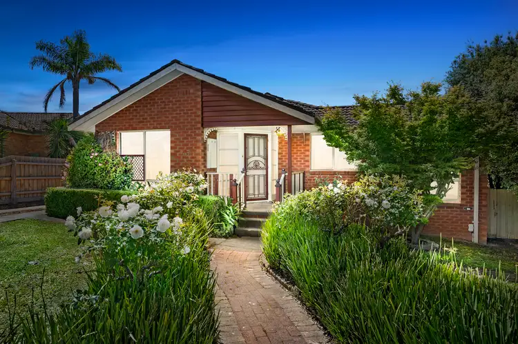 43 Wedge Crescent, Rowville VIC 3178