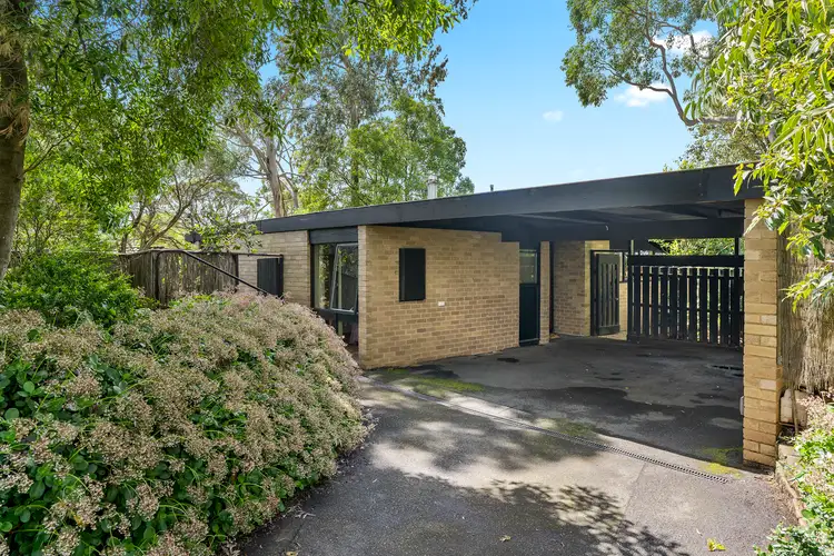 Fifth view of Homely house listing, 7 Holyrood Drive, Vermont VIC 3133