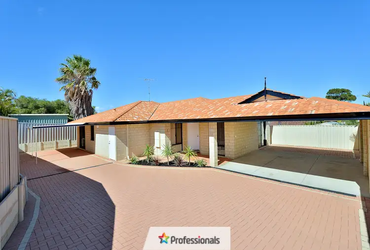 6 Ebony Court, Halls Head WA 6210