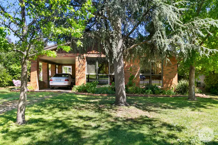 34 Service Street, Clunes VIC 3370