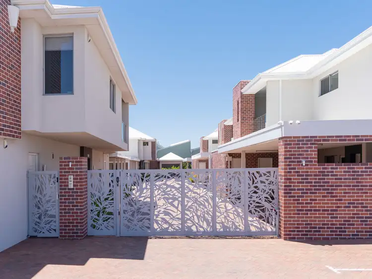 11/300 Drake Street, Morley WA 6062
