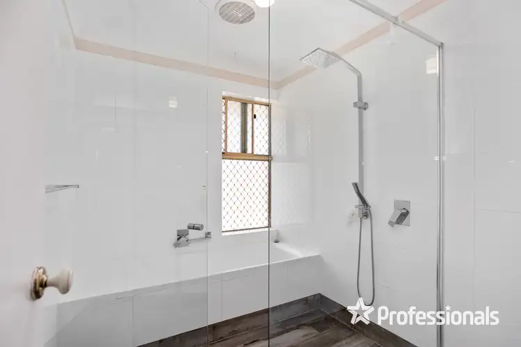 Seventh view of Homely house listing, 16 Bronzewing Court, Brookdale WA 6112