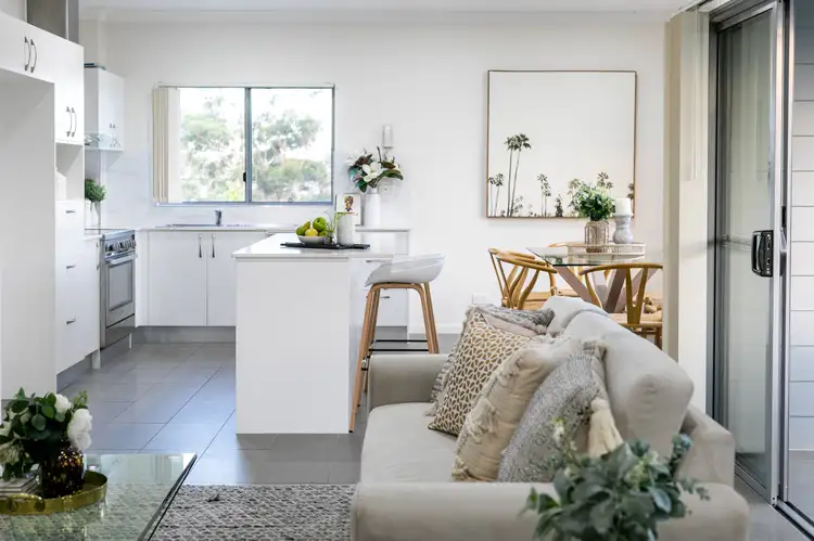 8/2 Manley Street, Redcliffe QLD 4020