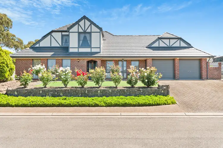16 Gabriella Victoria Avenue, Woodcroft SA 5162