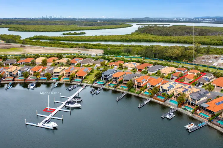 540 Oyster Cove Promenade, Helensvale QLD 4212