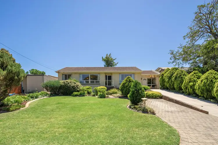 27 Longview Crescent, O'halloran Hill SA 5158