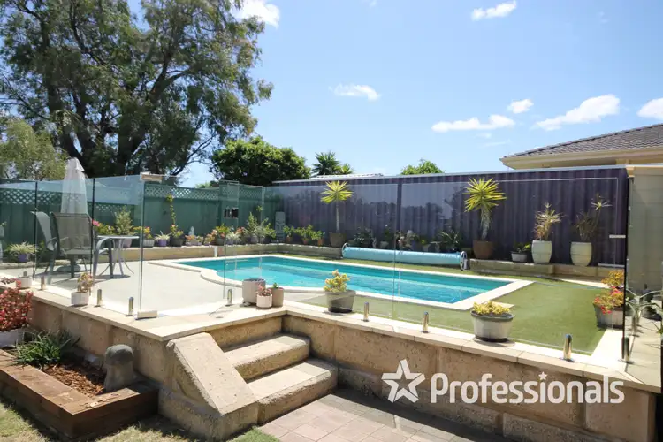 13 Wickham Way, Australind WA 6233