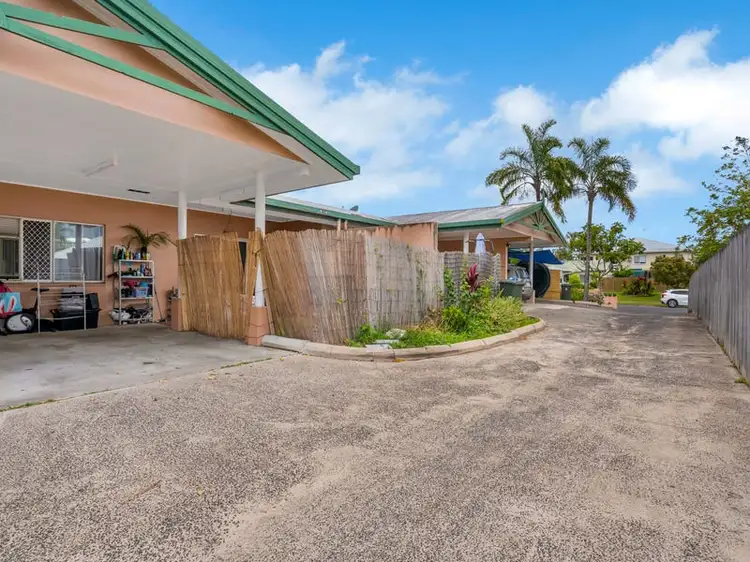 3/2 Ingham Court, Mooroobool QLD 4870