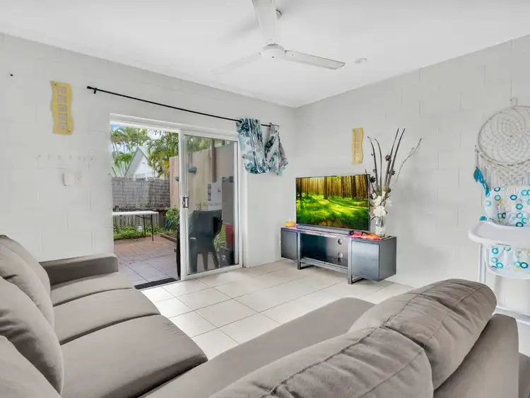 Fourth view of Homely unit listing, 2/2 Ingham Court, Mooroobool QLD 4870