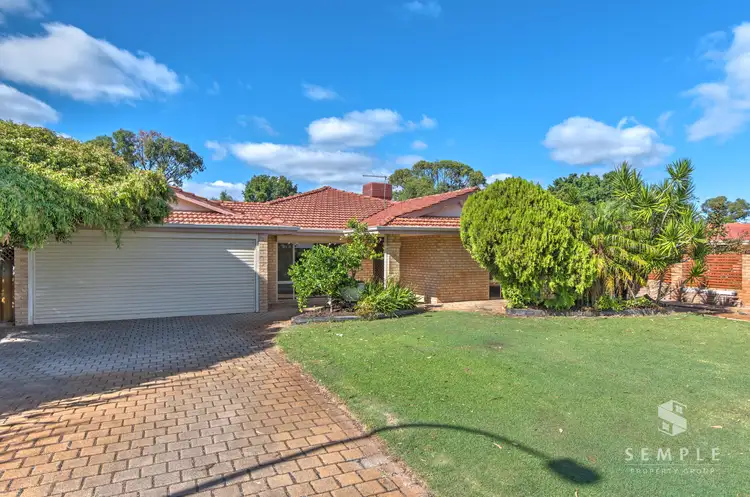 18 Farmhouse Drive, Bibra Lake WA 6163