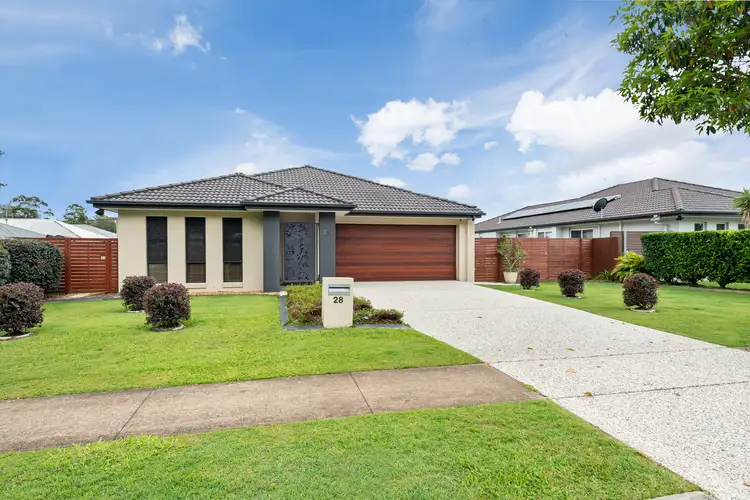 28 Pepper Tree Way, Beerwah QLD 4519