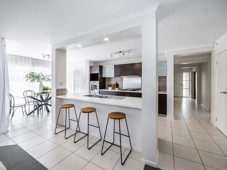 Sixth view of Homely house listing, 5 Stone Hill Circuit, Cranbourne East VIC 3977