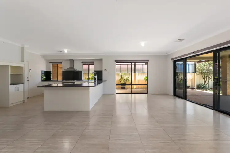 Sixth view of Homely house listing, 7 Tweed Court, Jane Brook WA 6056