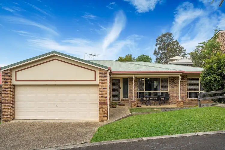 2/17 Gibbs Street, Churchill QLD 4305