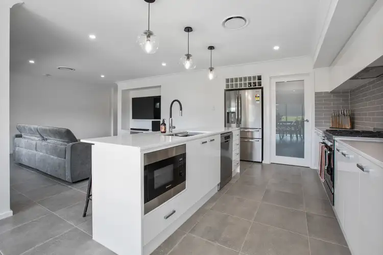 Fifth view of Homely house listing, 52 Enderle Drive, Lochinvar NSW 2321